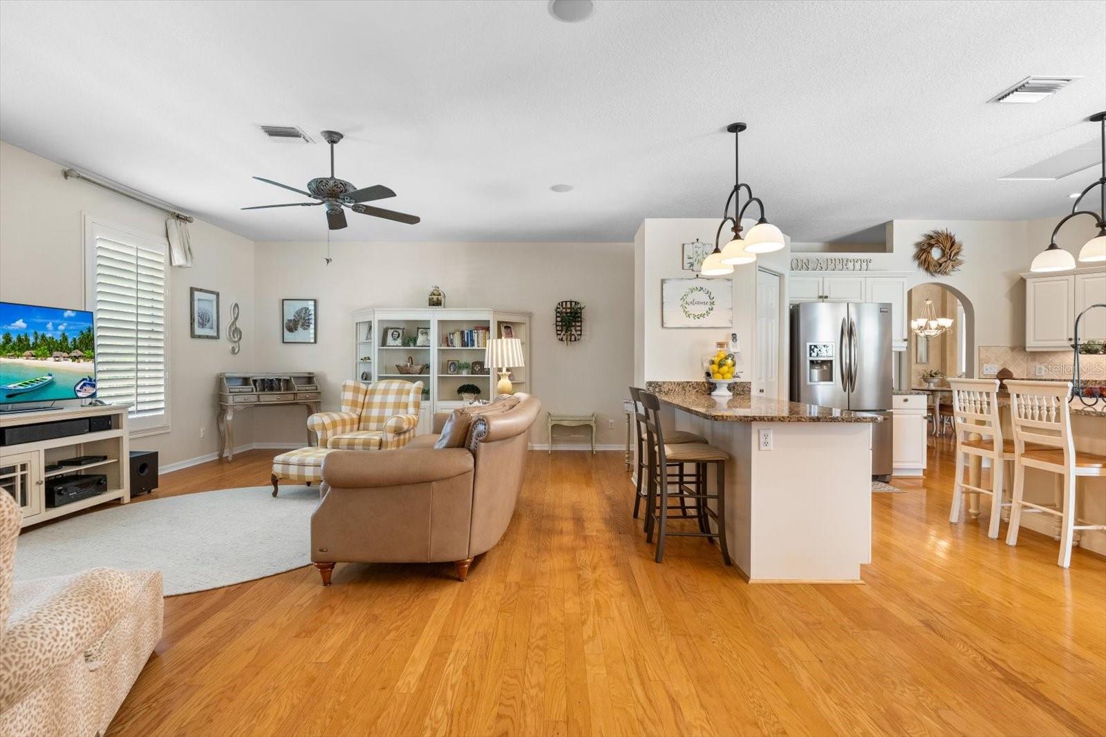 A4661728 Property Photo