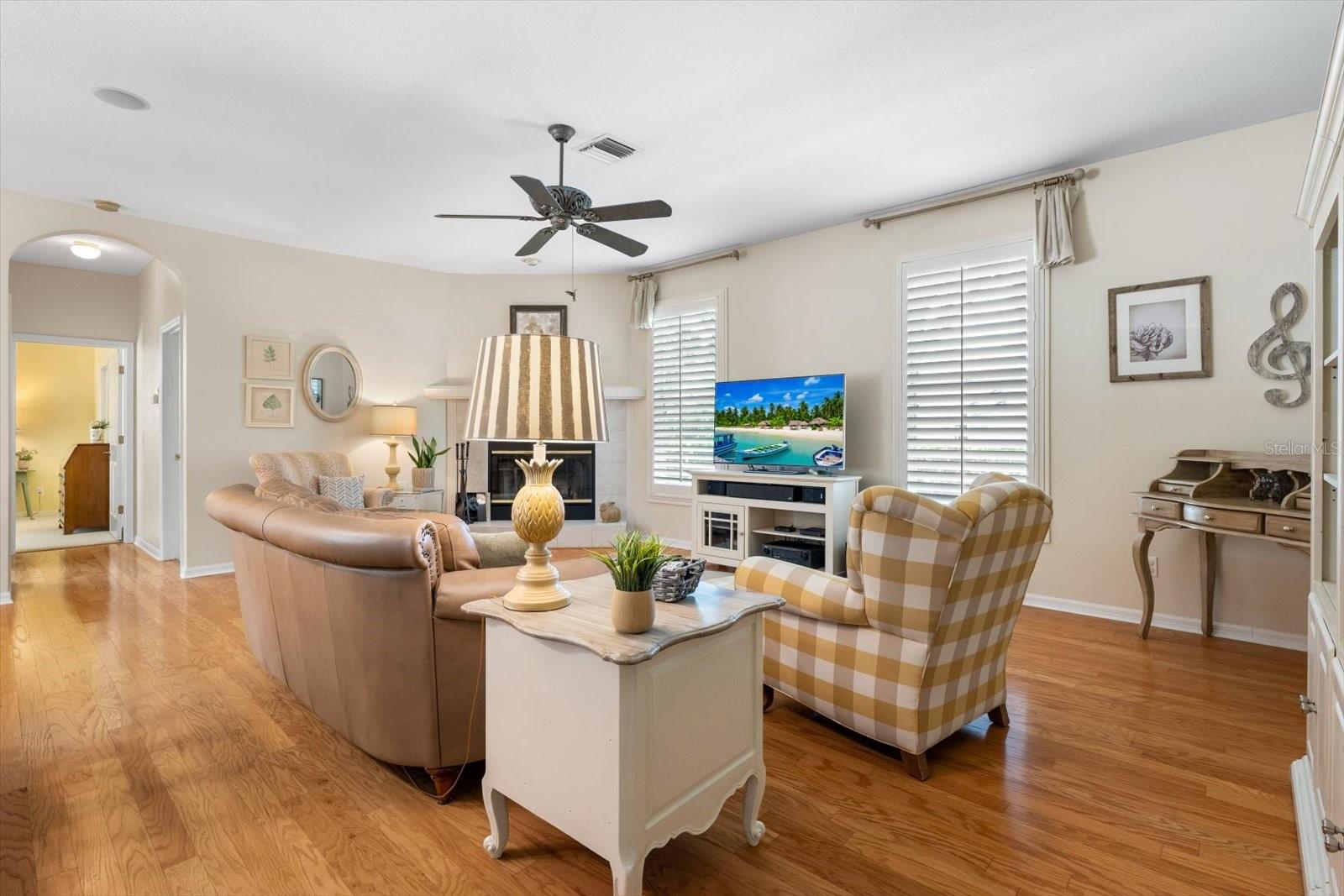 A4661728 Property Photo