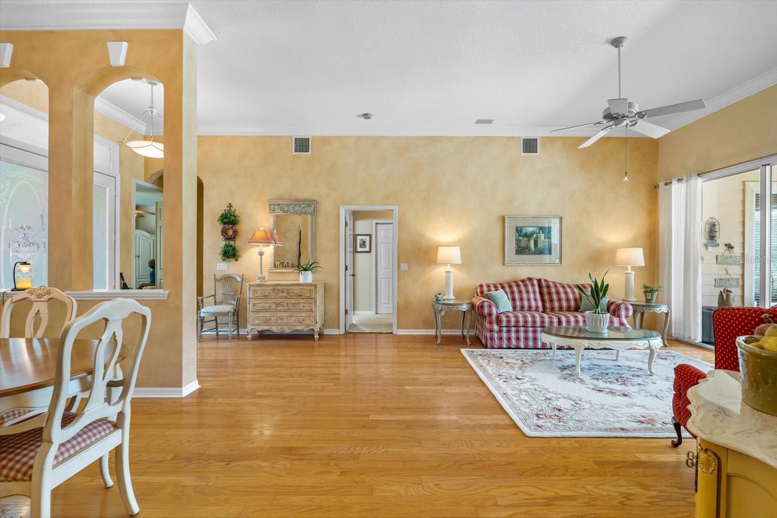 A4661728 Property Photo