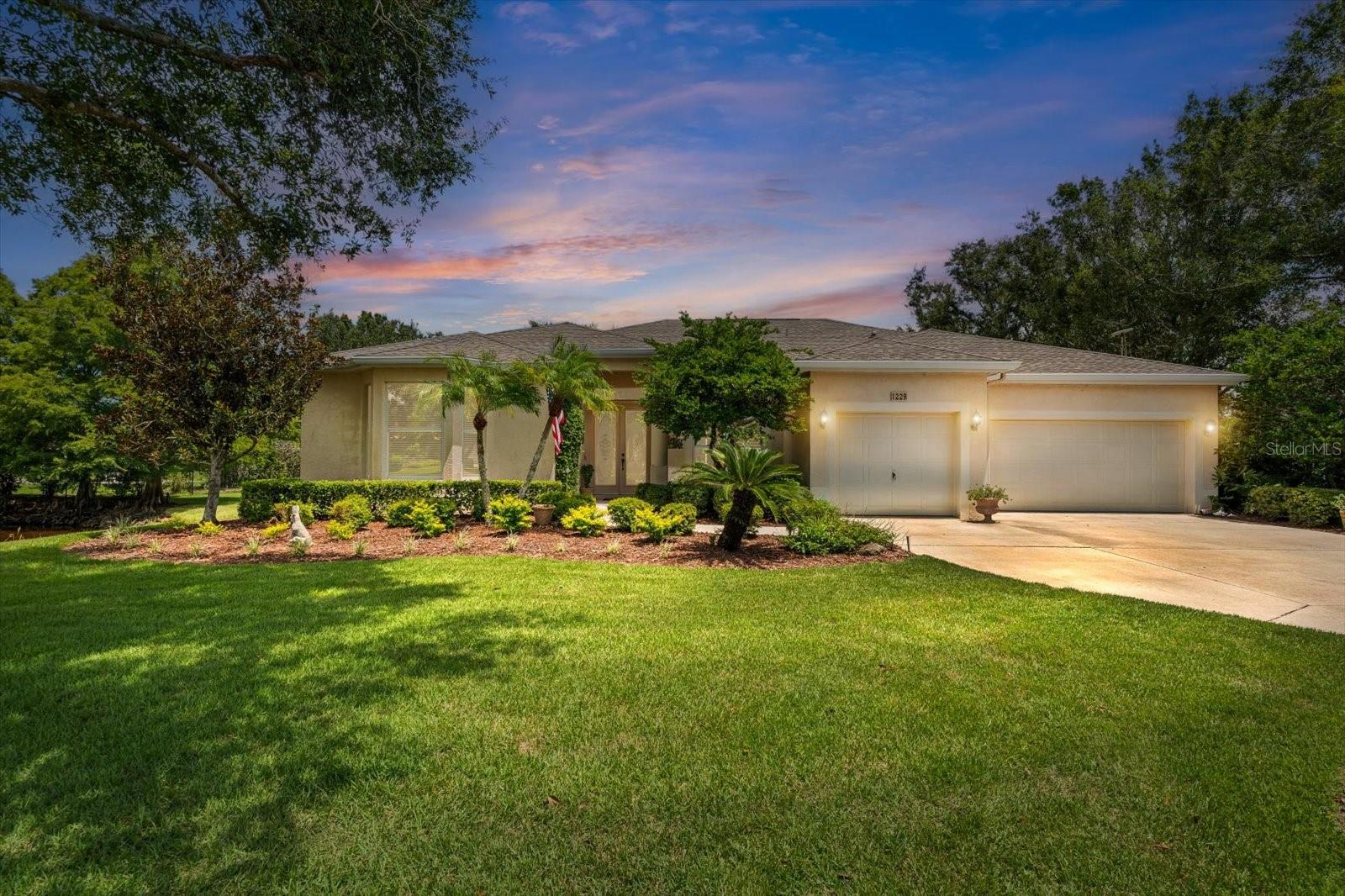 A4661728 Property Photo