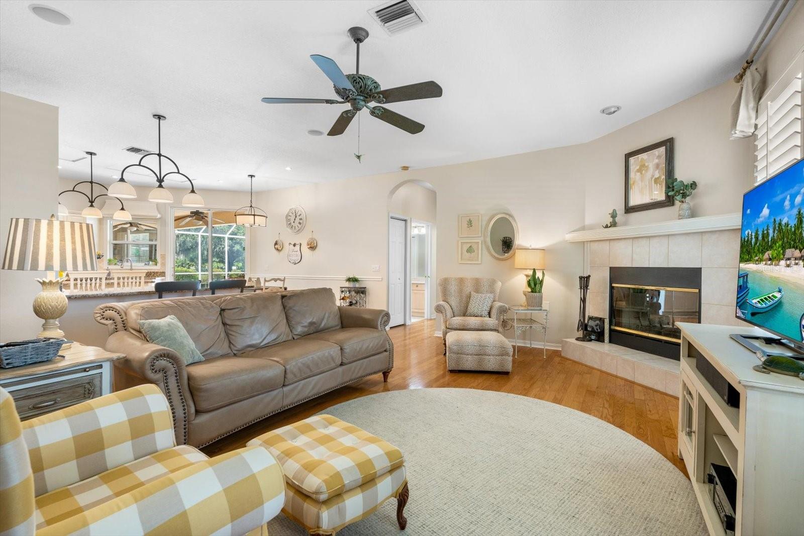 A4661728 Property Photo
