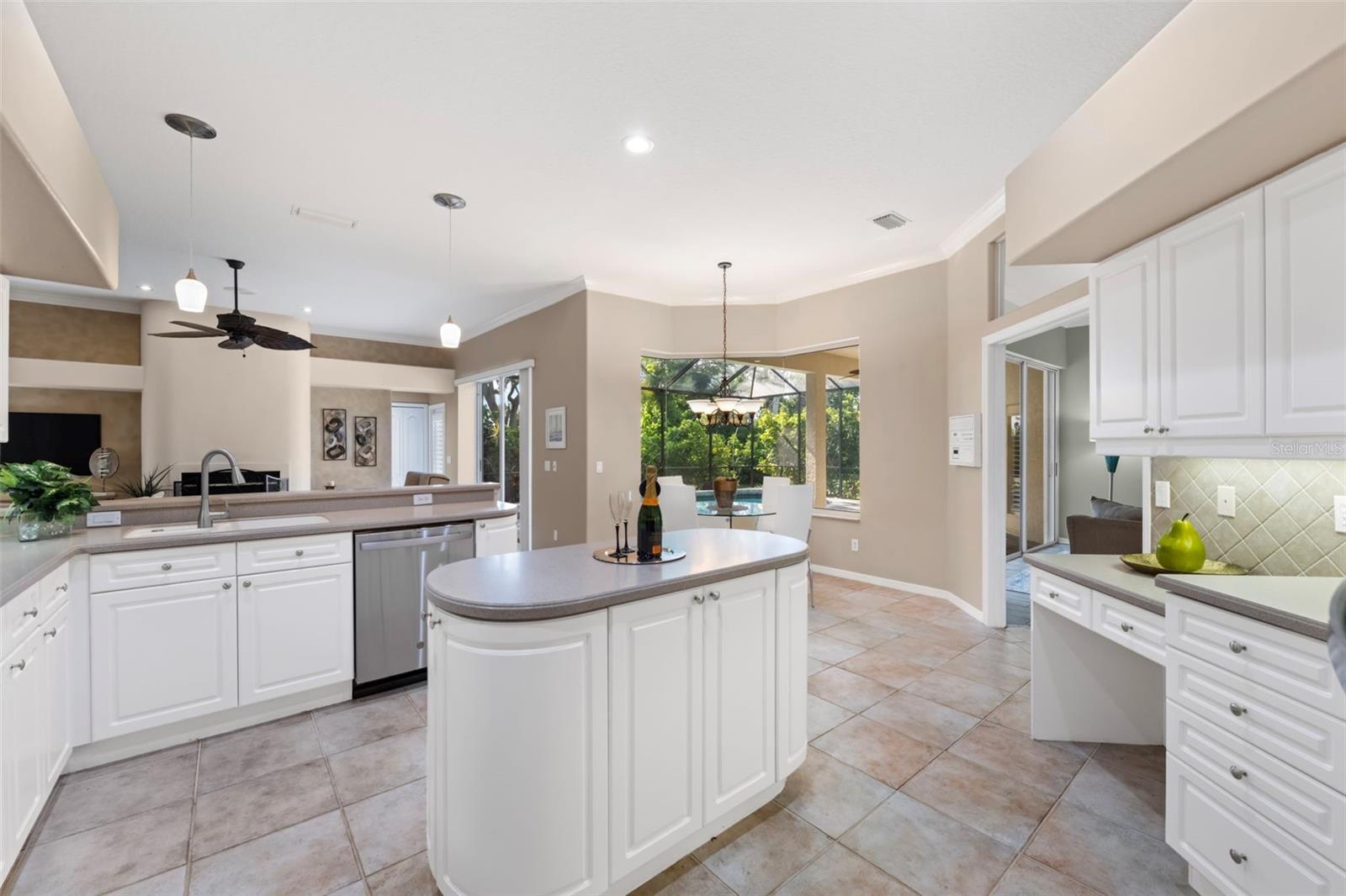 A4661730 Property Photo