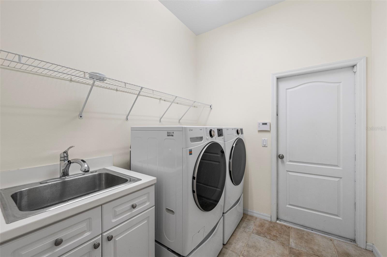 A4661730 Property Photo