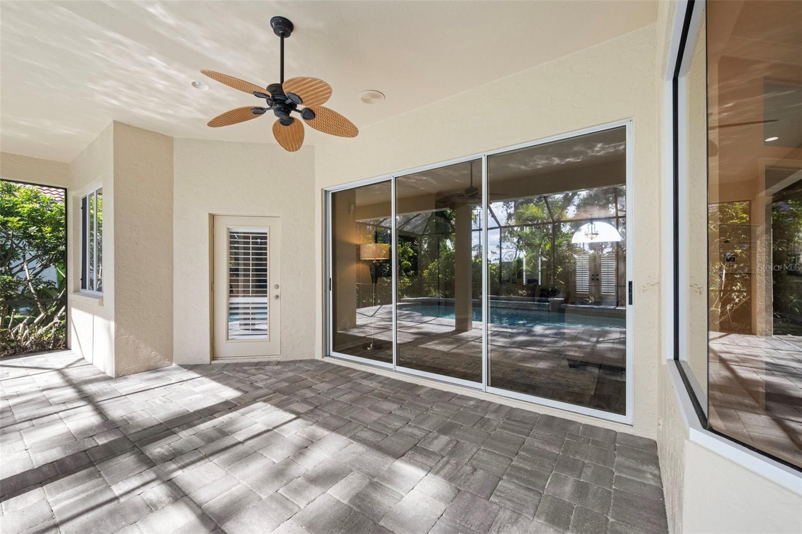 A4661730 Property Photo