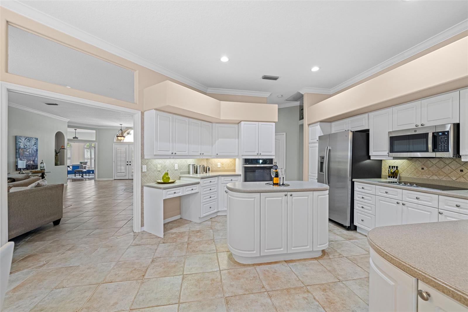 A4661730 Property Photo