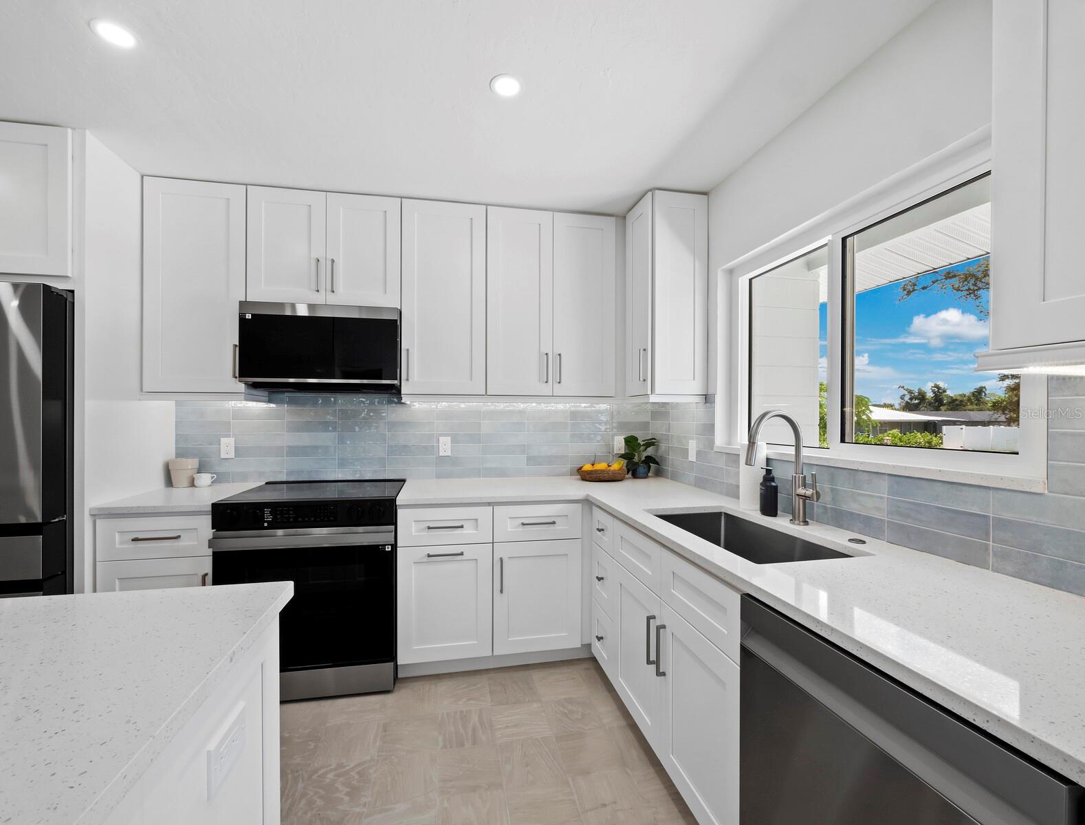 A4661742 Property Photo