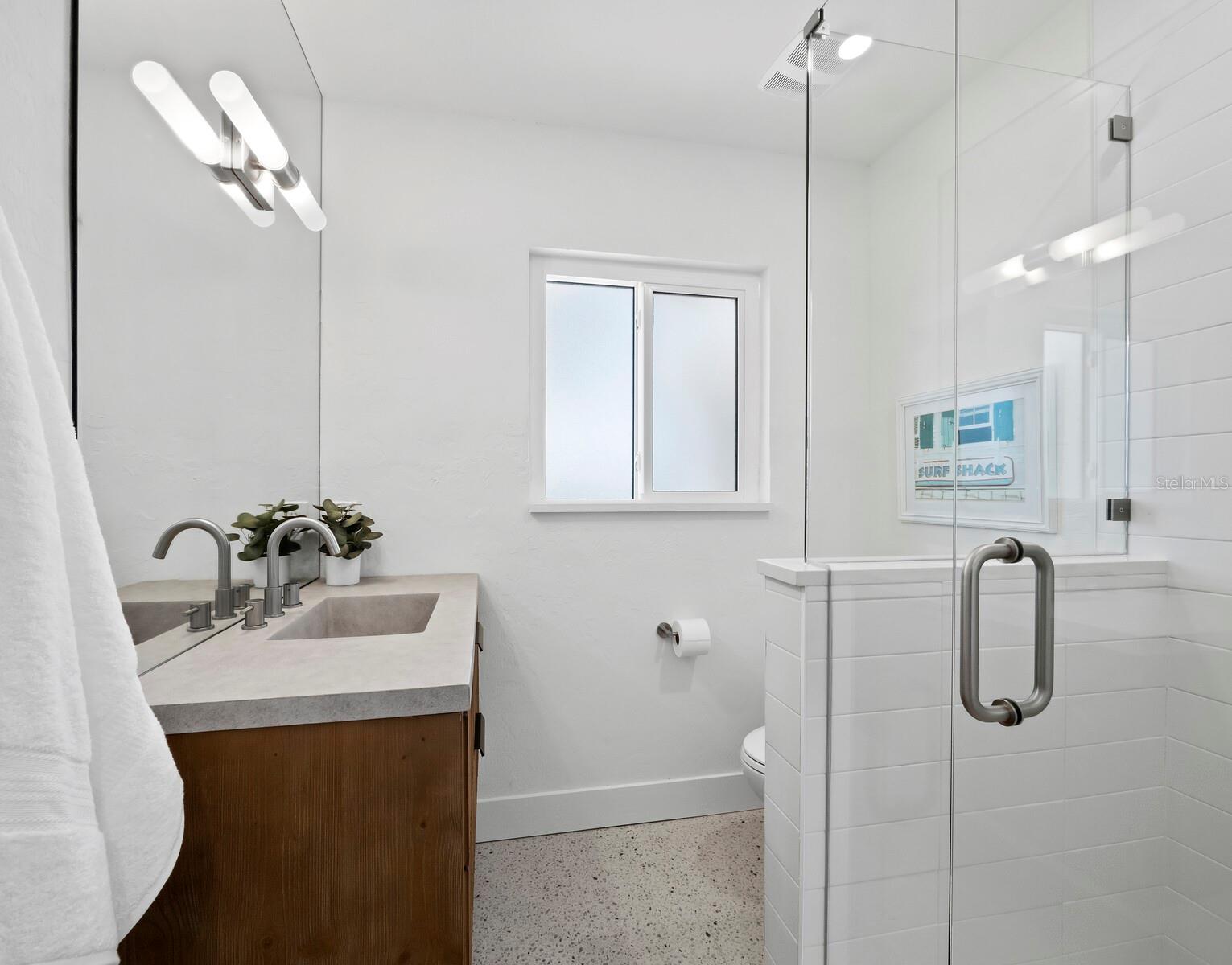 A4661742 Property Photo