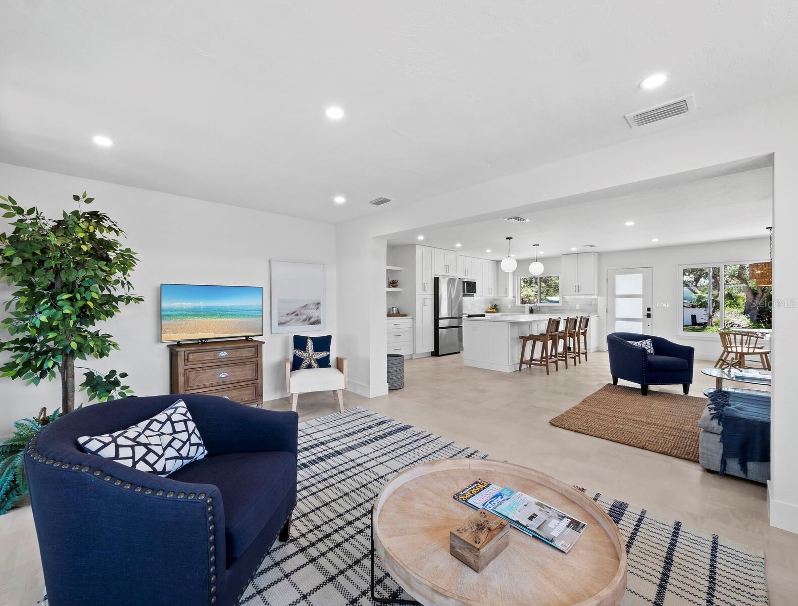 A4661742 Property Photo