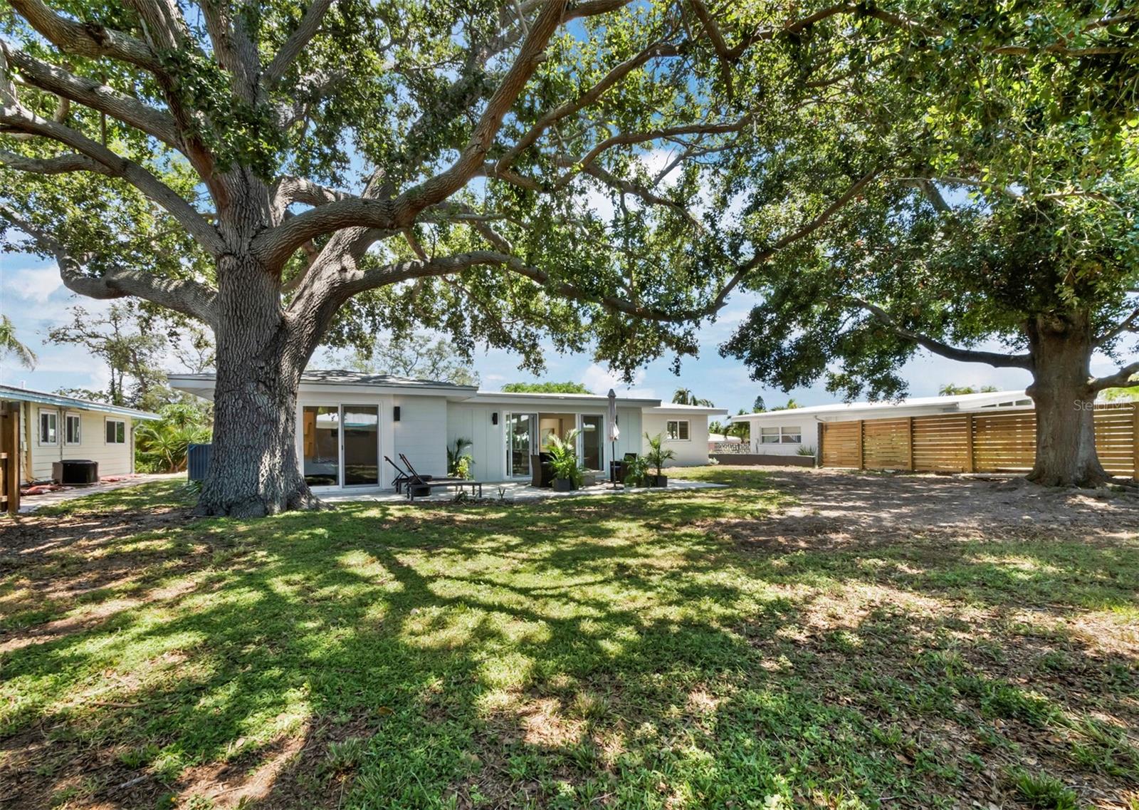 A4661742 Property Photo