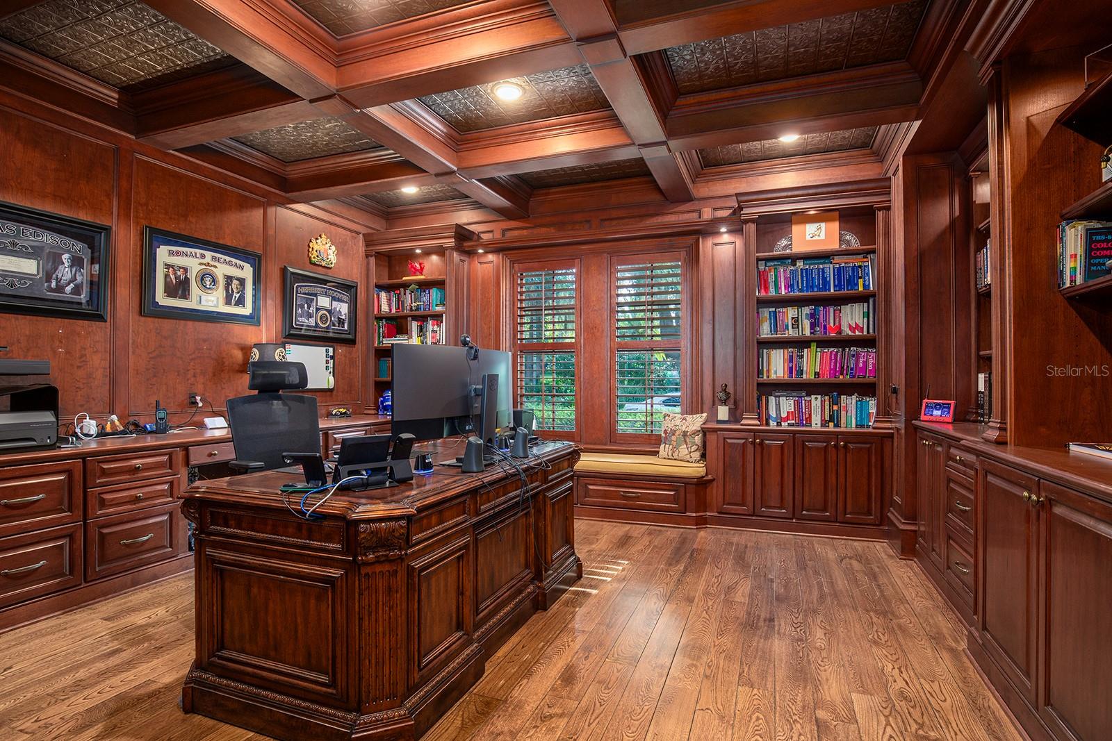 O6335062 Property Photo