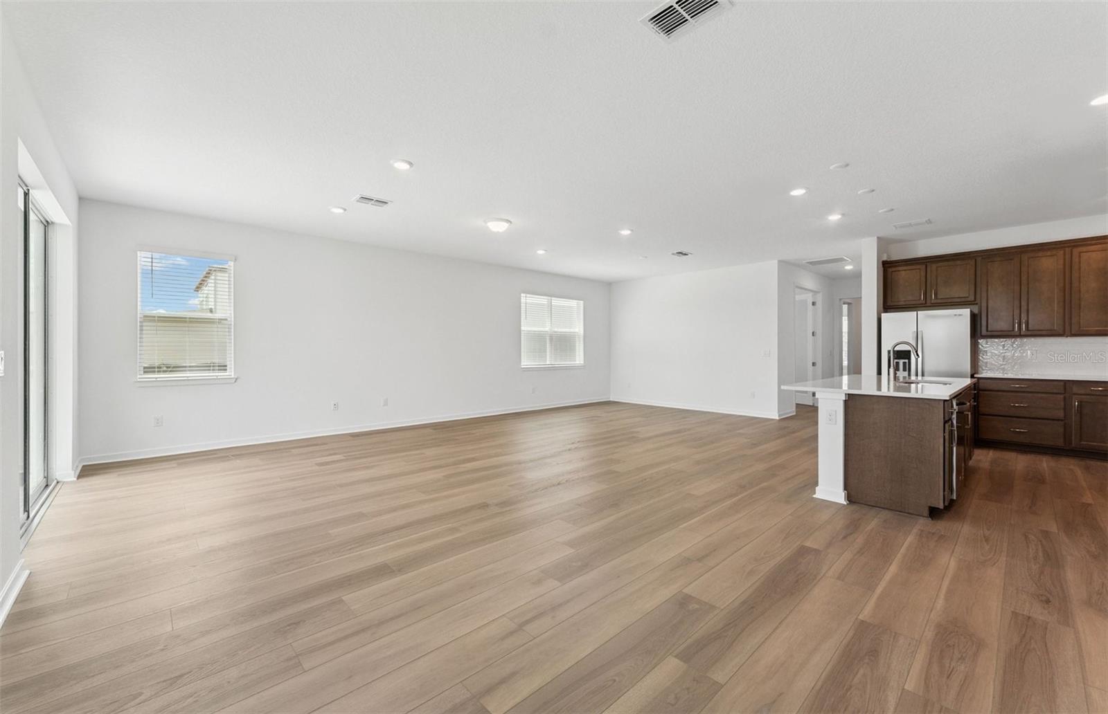 Open Cafe to Gathering Room