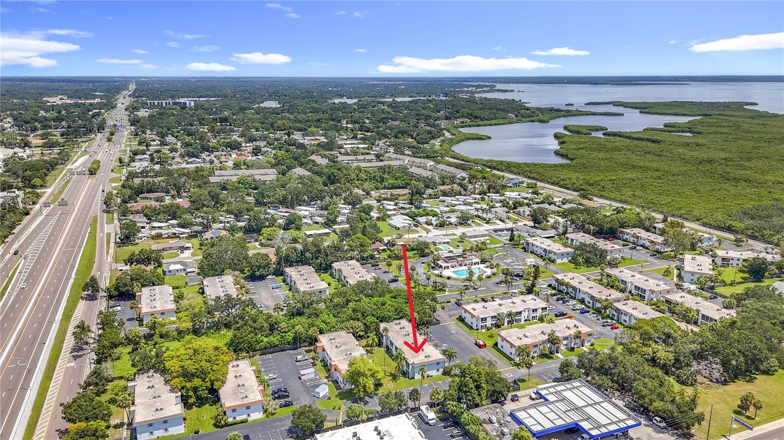 TB8416516 Property Photo