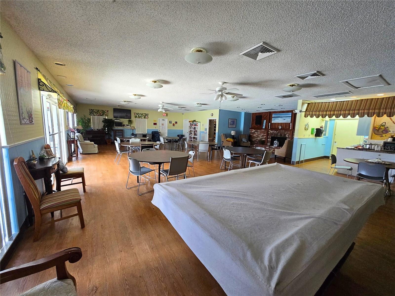 TB8416516 Property Photo