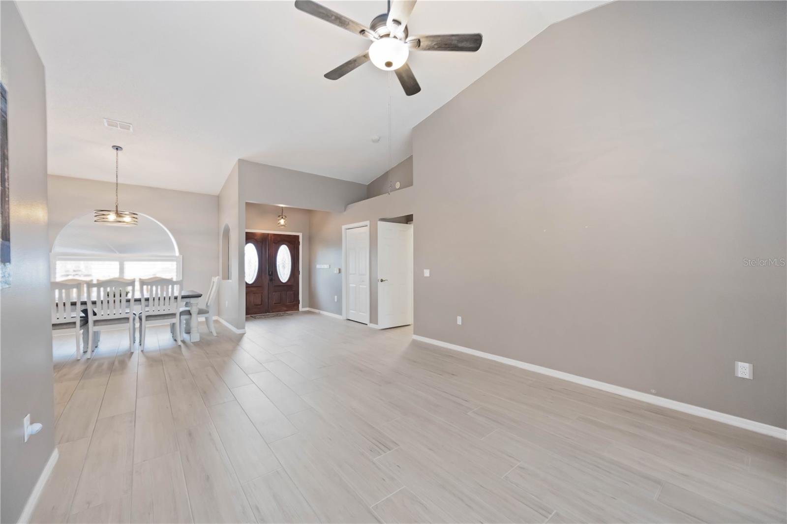 4518 DOVER STREET CIR E, BRADENTON, FL, 34203