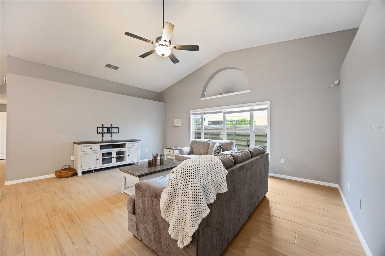 4518 DOVER STREET CIR E, BRADENTON, FL, 34203