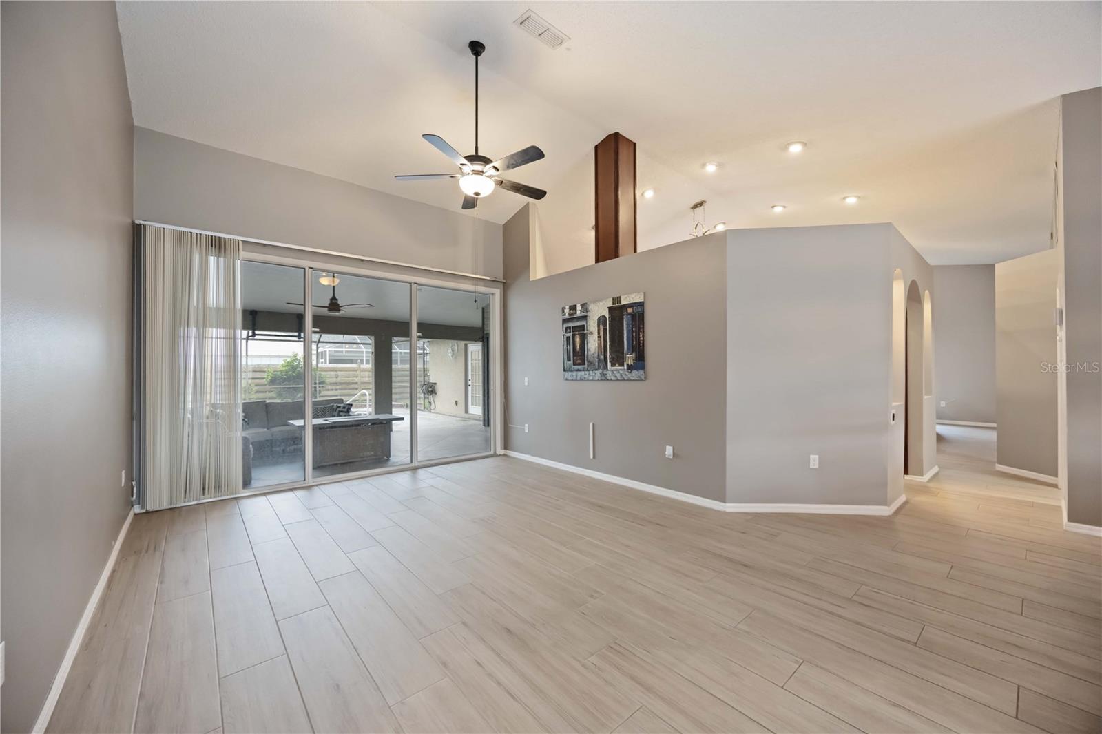 4518 DOVER STREET CIR E, BRADENTON, FL, 34203