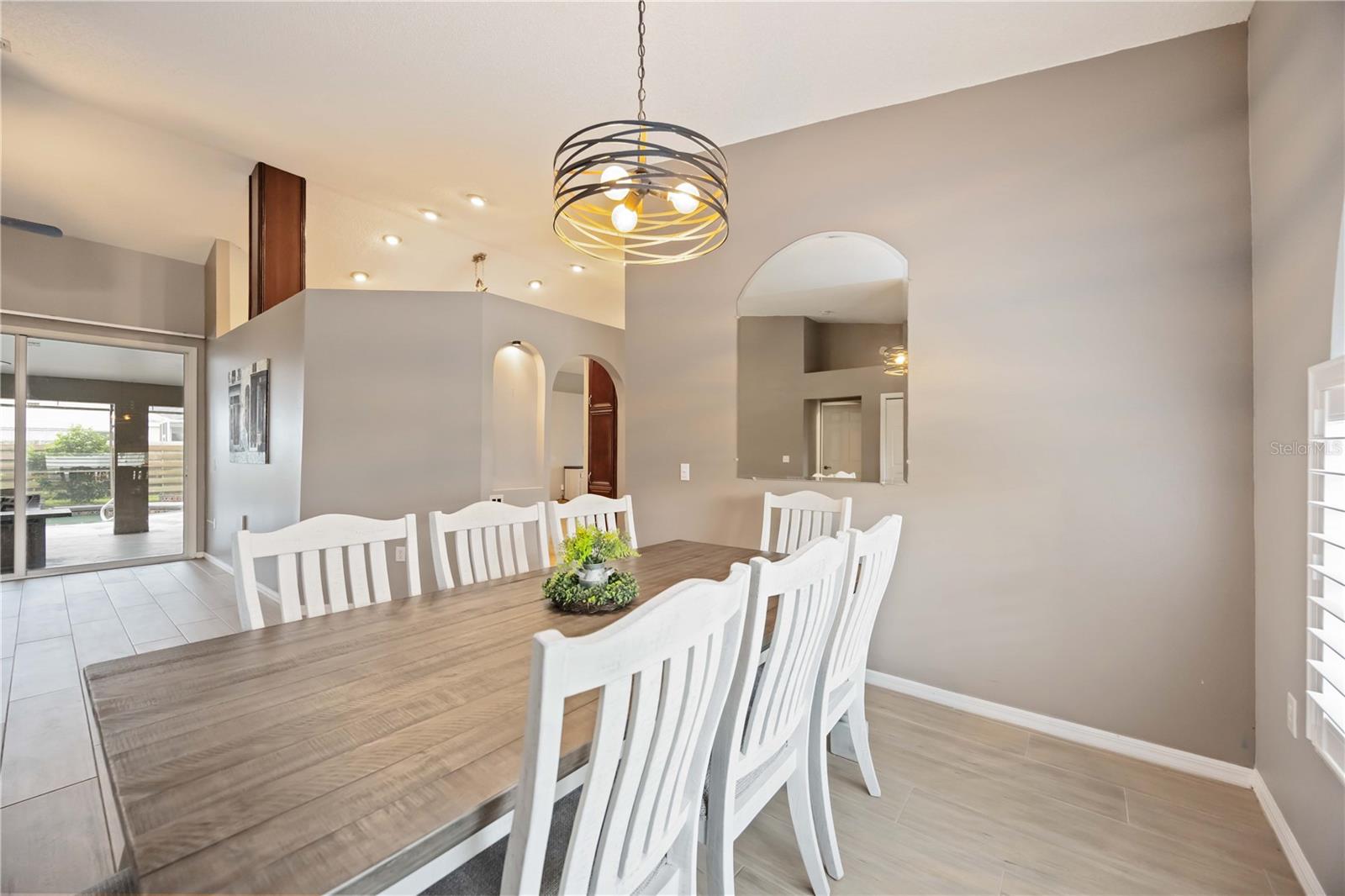 4518 DOVER STREET CIR E, BRADENTON, FL, 34203