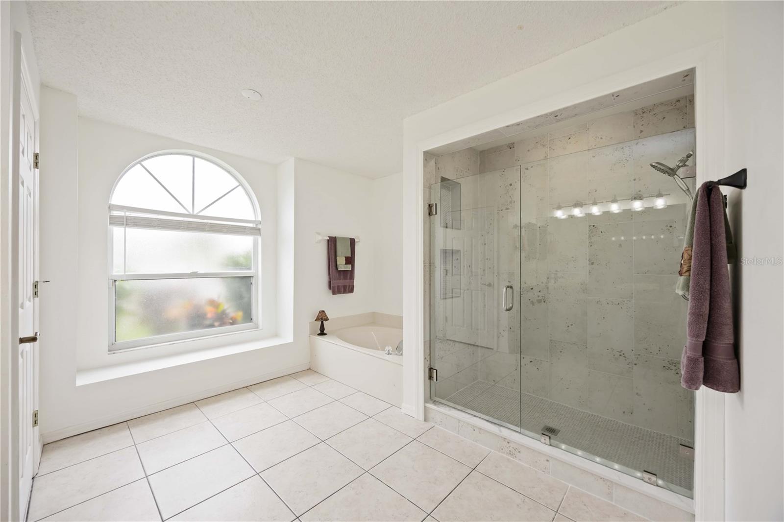 4518 DOVER STREET CIR E, BRADENTON, FL, 34203