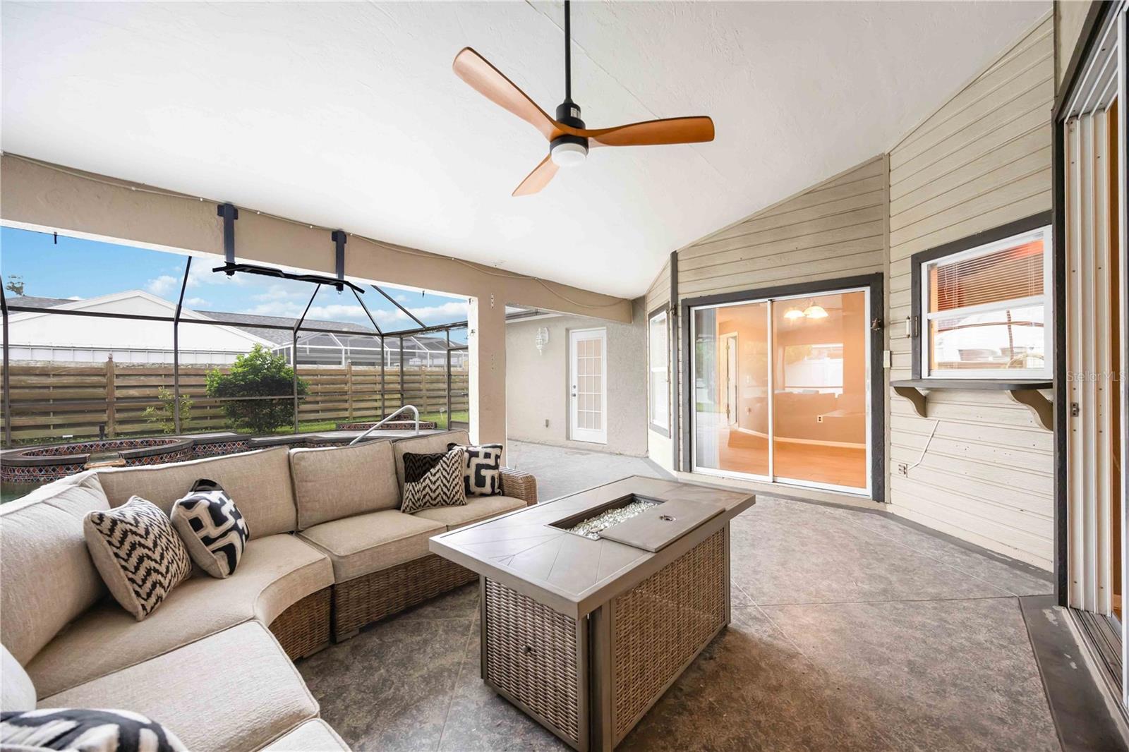 4518 DOVER STREET CIR E, BRADENTON, FL, 34203