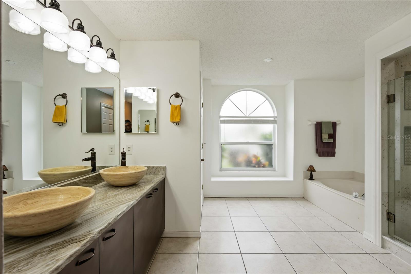 4518 DOVER STREET CIR E, BRADENTON, FL, 34203