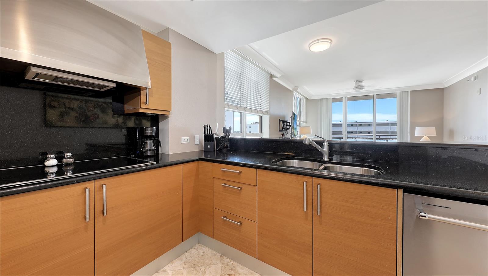 A4661807 Property Photo