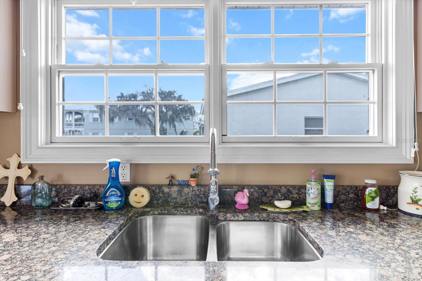 G5100737 Property Photo