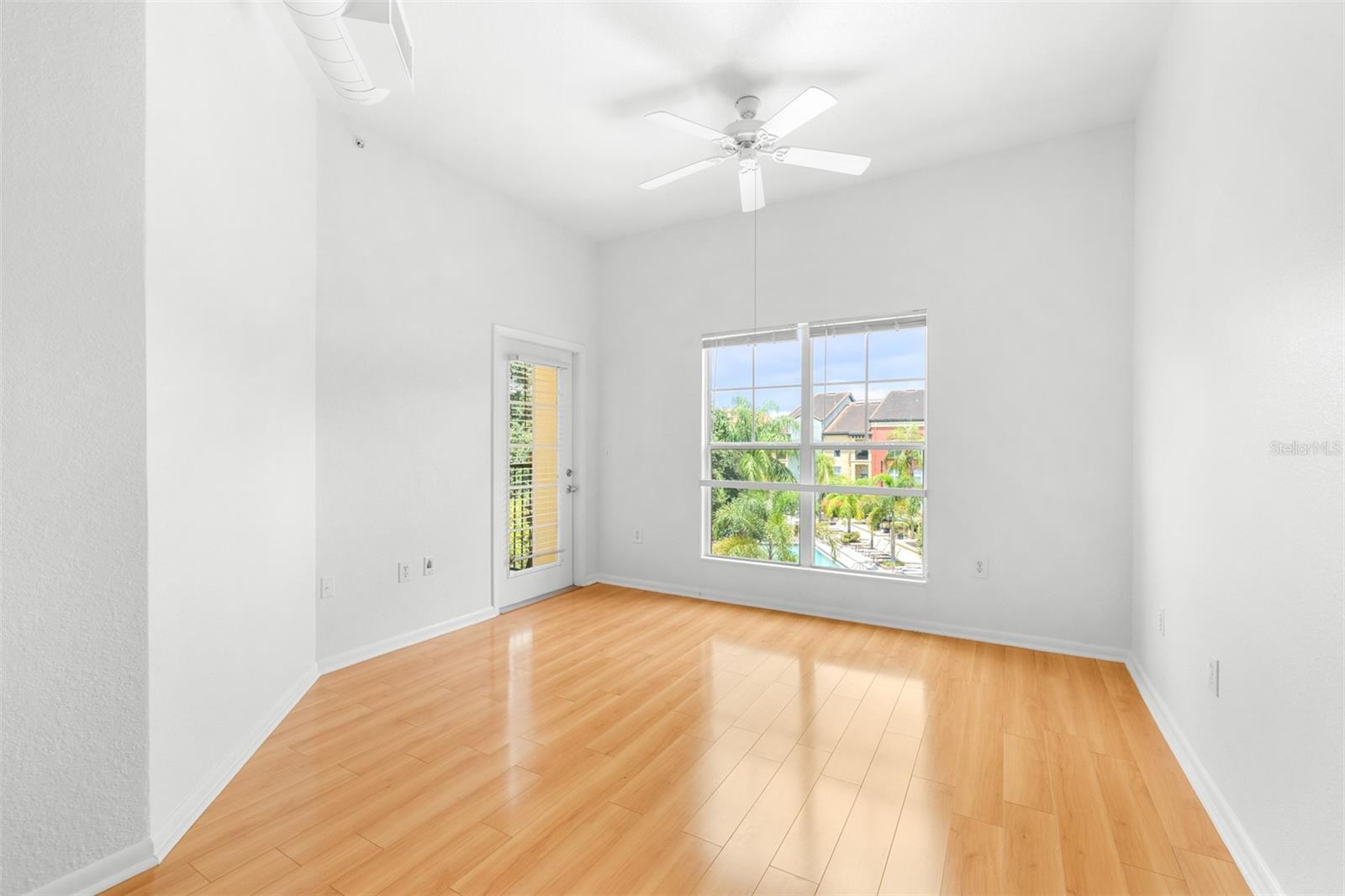 Dining Living room combo