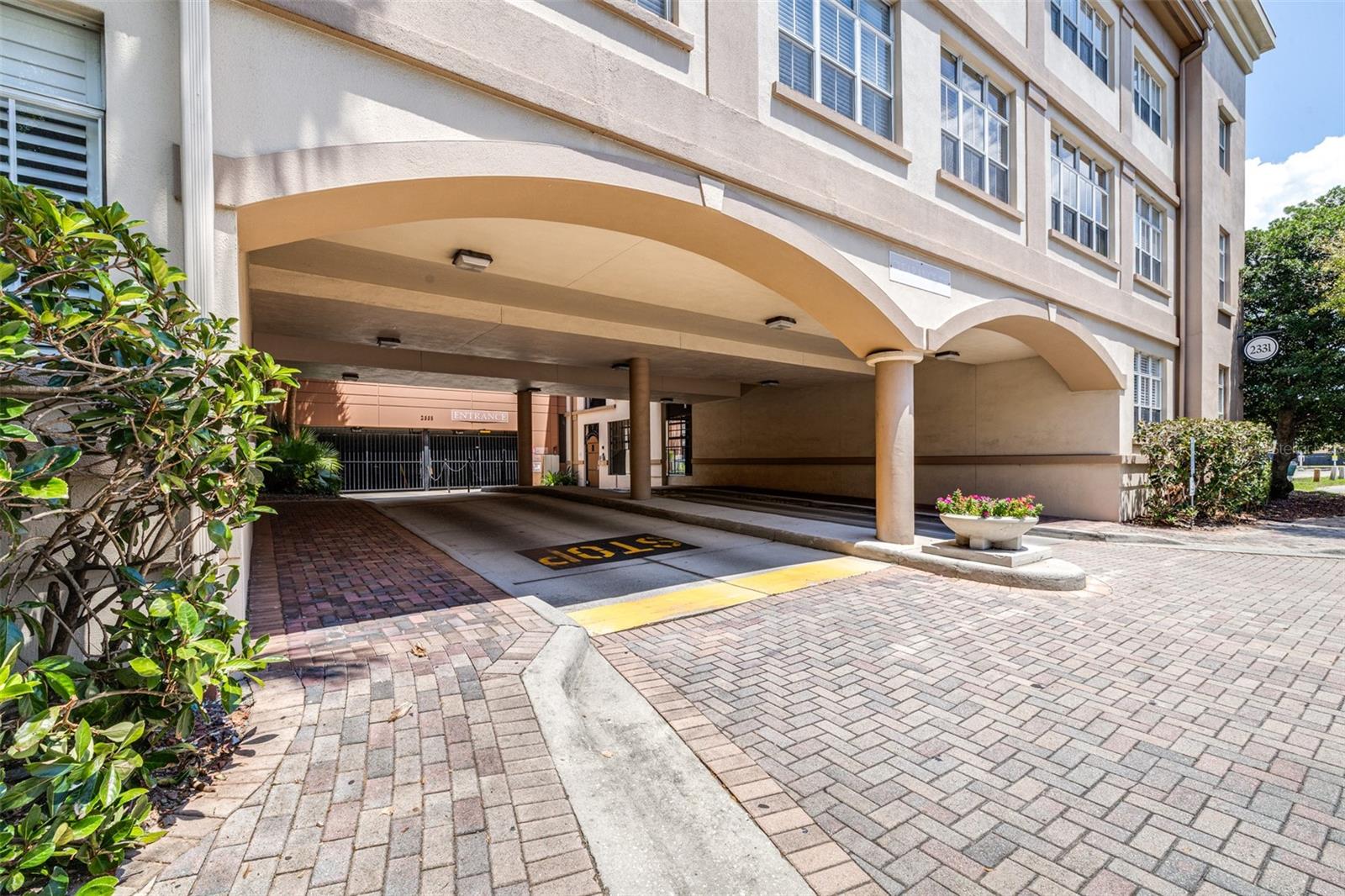 Private Parking Garage