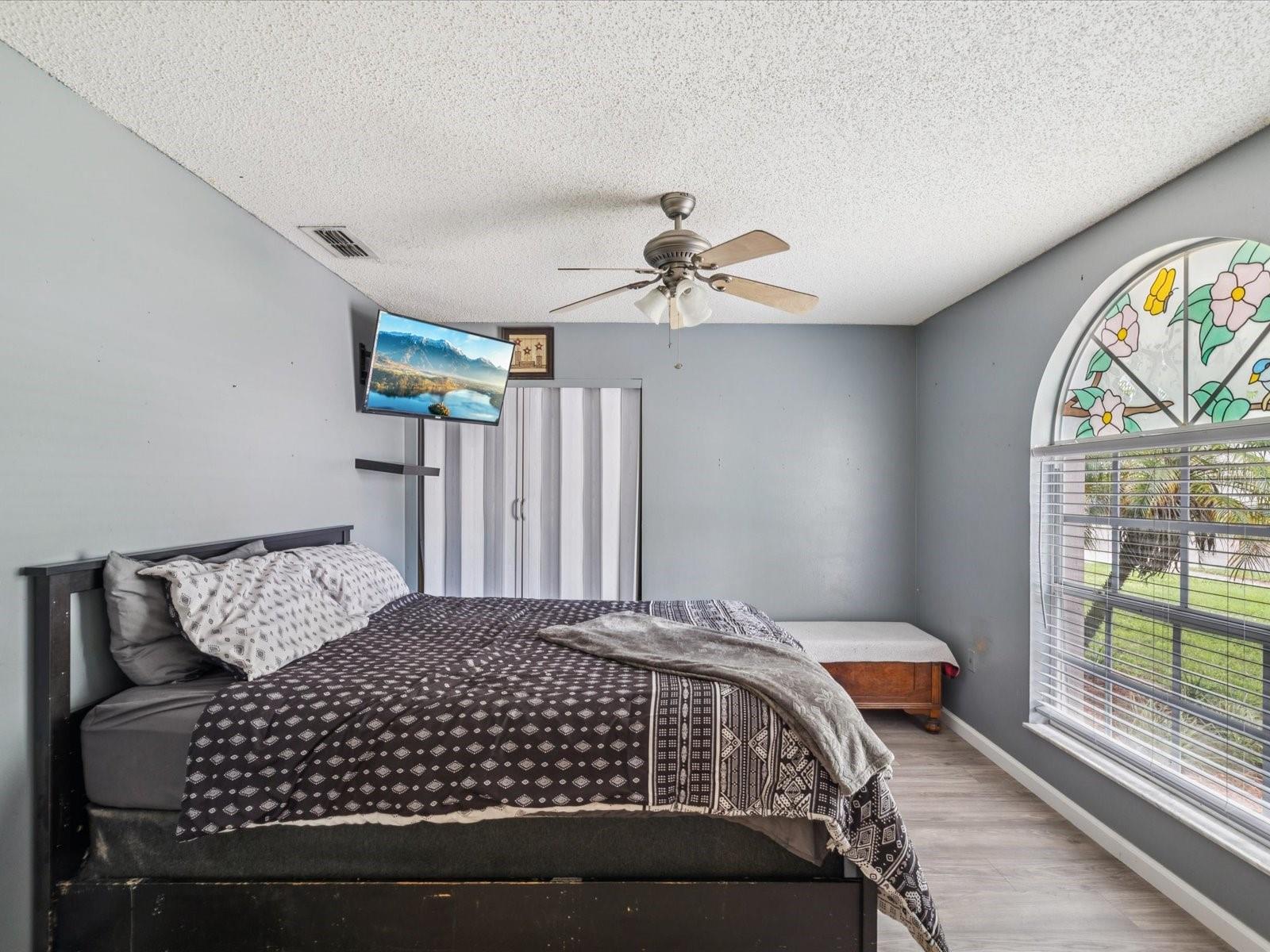 2nd Bedroom