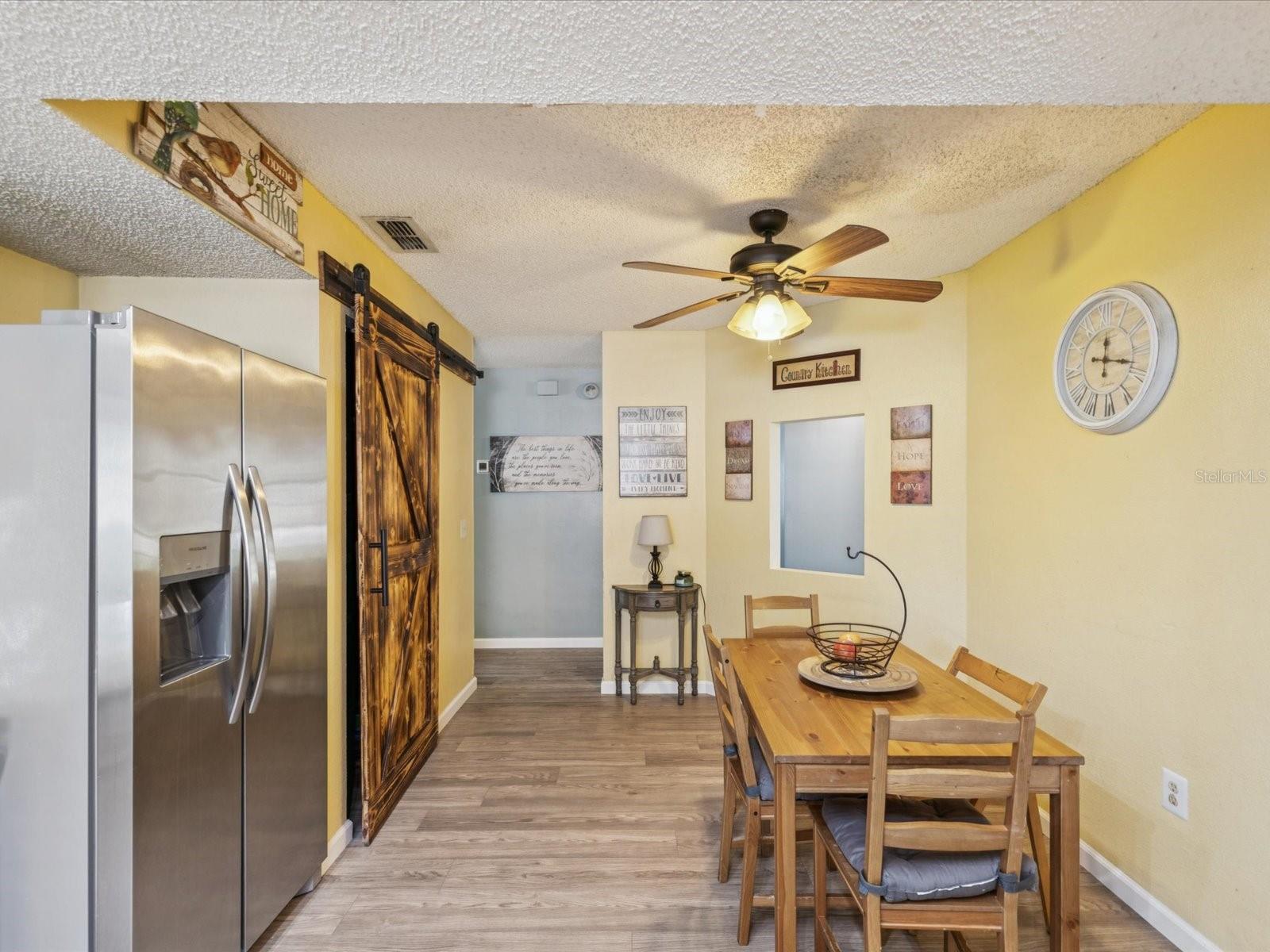 Breakfast Nook