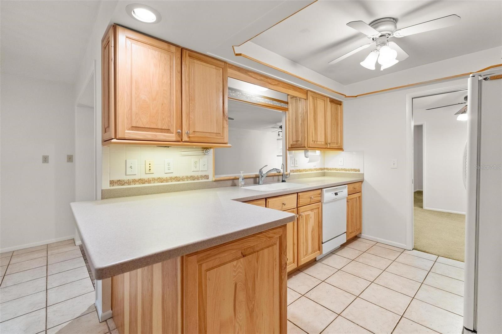 1353 VIEWTOP DR, CLEARWATER, FL, 33764