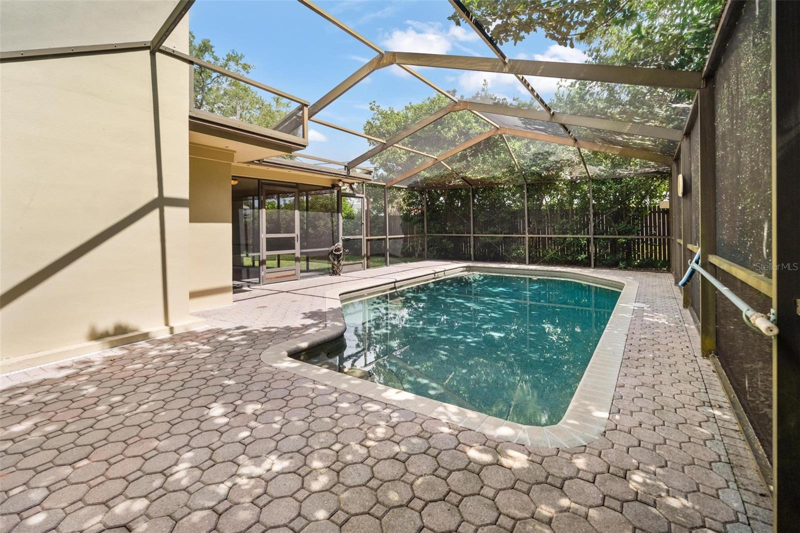 1353 VIEWTOP DR, CLEARWATER, FL, 33764