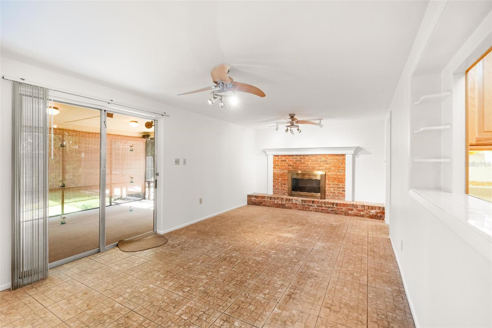 1353 VIEWTOP DR, CLEARWATER, FL, 33764