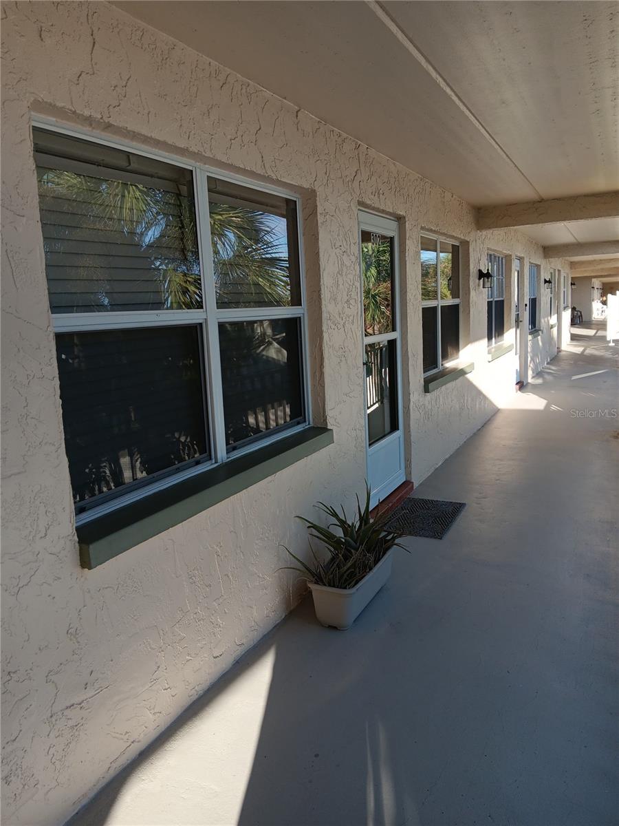 TB8416722 Property Photo