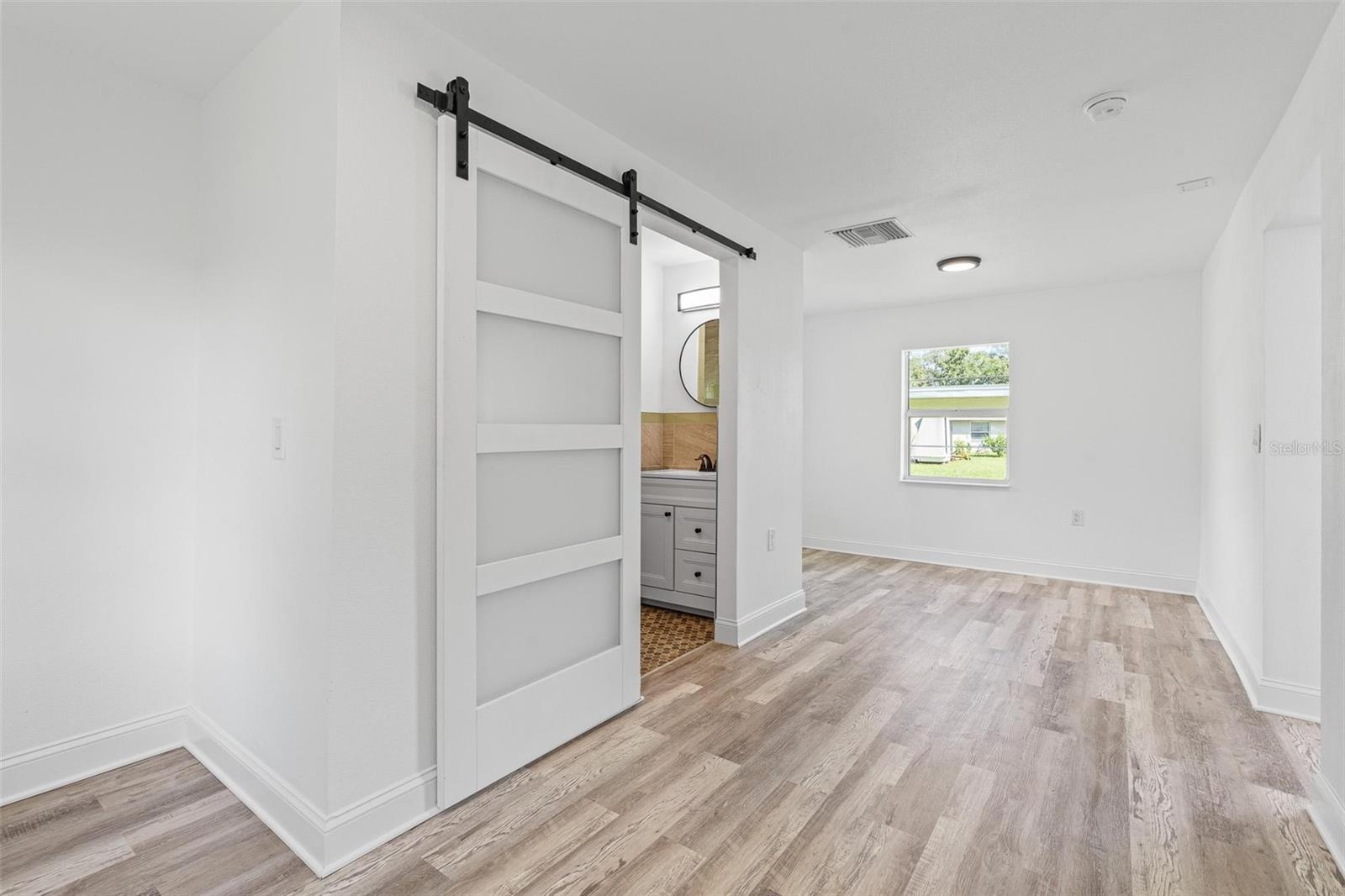 1518 LAKESIDE DR, DELAND, FL, 32720