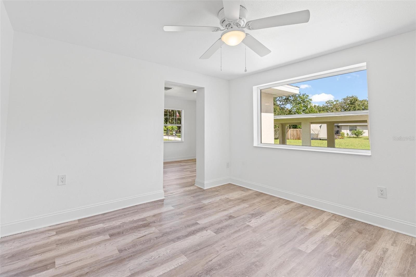 1518 LAKESIDE DR, DELAND, FL, 32720