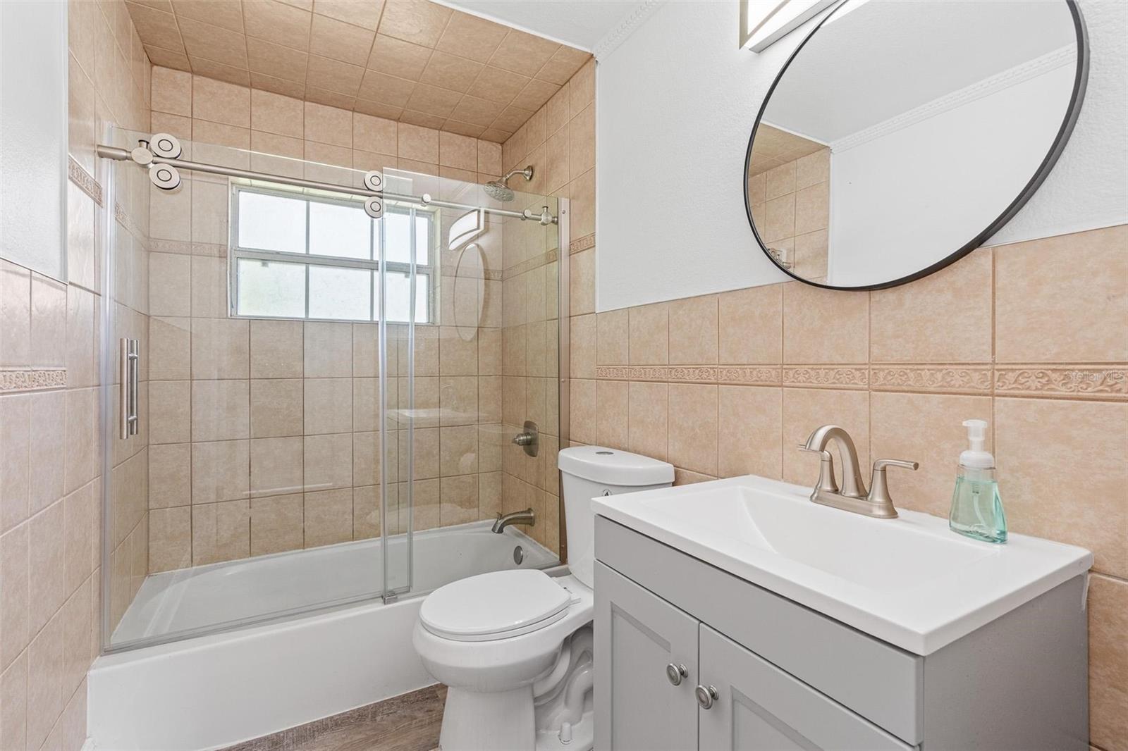 1518 LAKESIDE DR, DELAND, FL, 32720