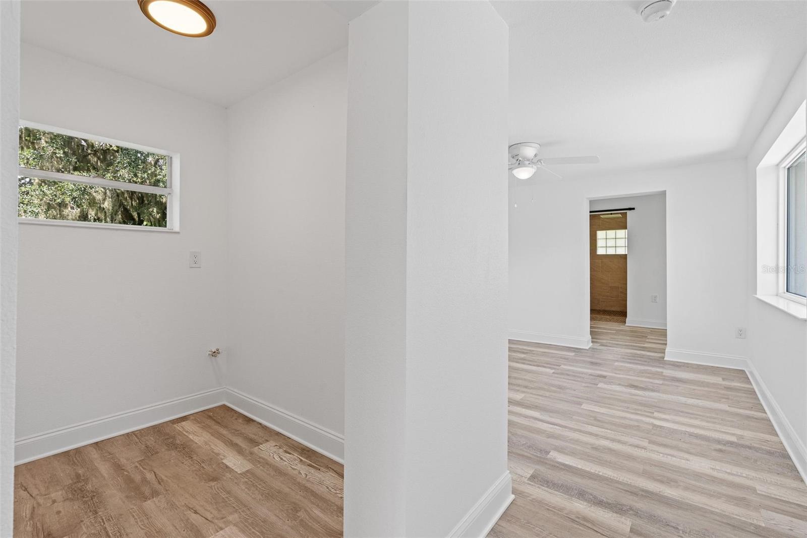 1518 LAKESIDE DR, DELAND, FL, 32720