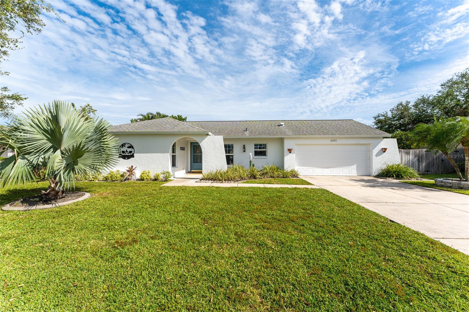 A4661852 Property Photo