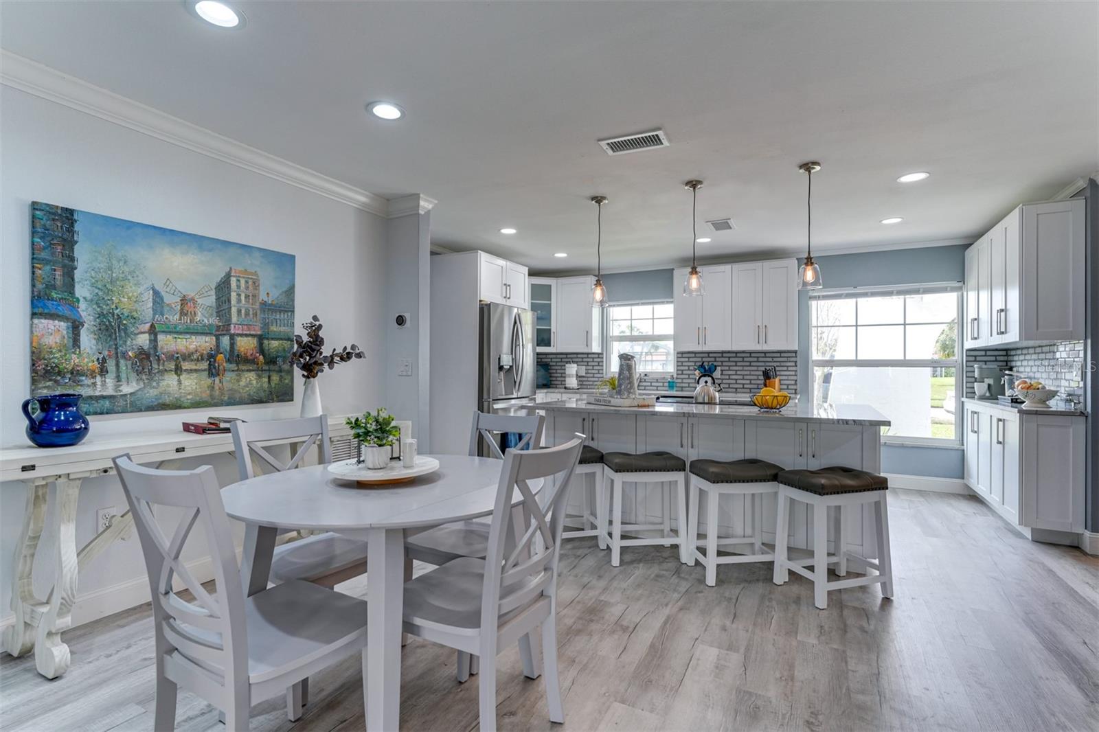A4661852 Property Photo