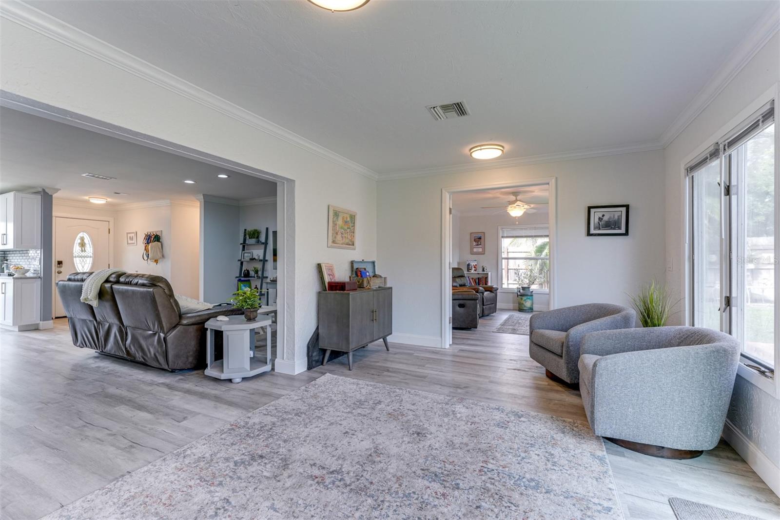 A4661852 Property Photo