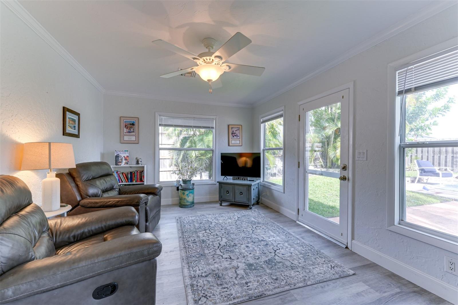 A4661852 Property Photo