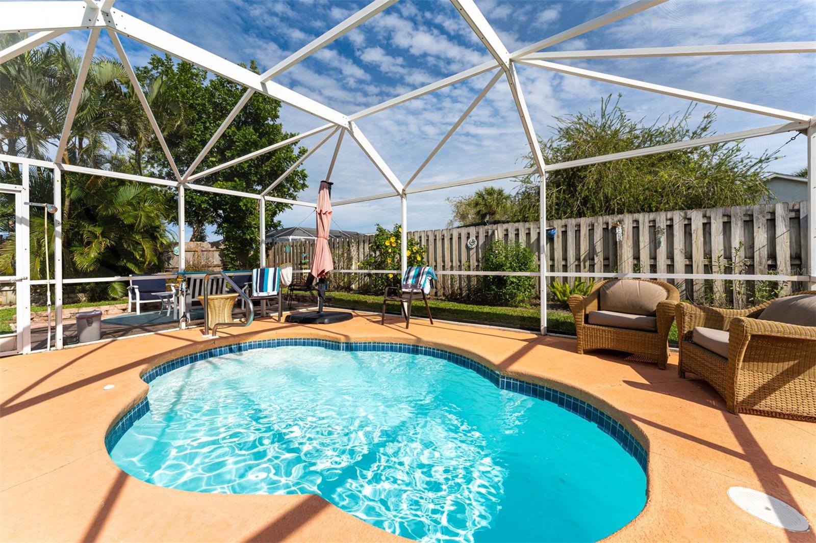 A4661852 Property Photo