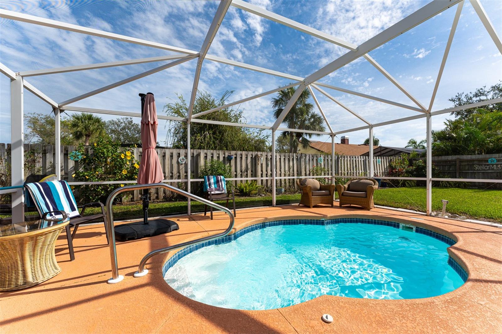 A4661852 Property Photo