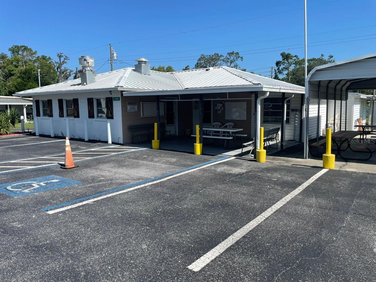 O6335293 Property Photo