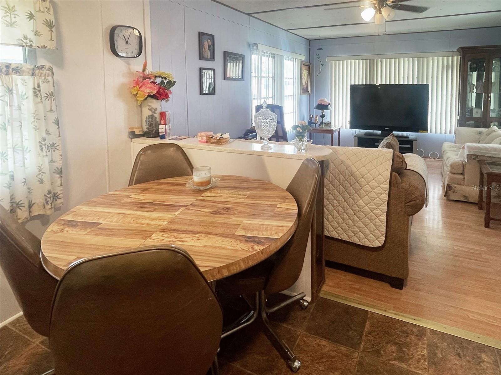 O6335293 Property Photo