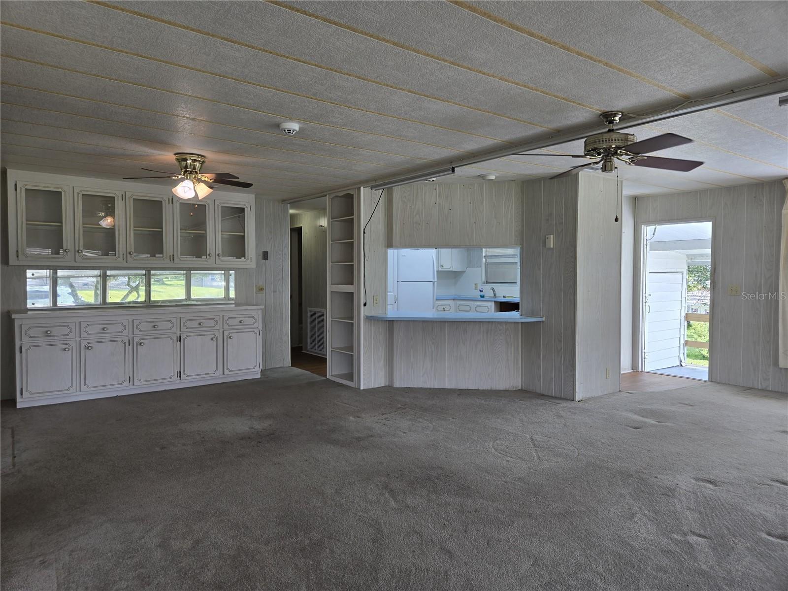 O6335307 Property Photo