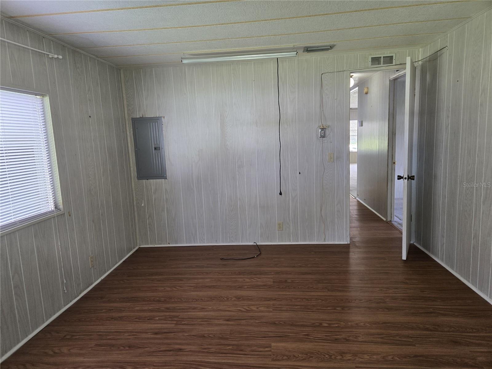 O6335307 Property Photo