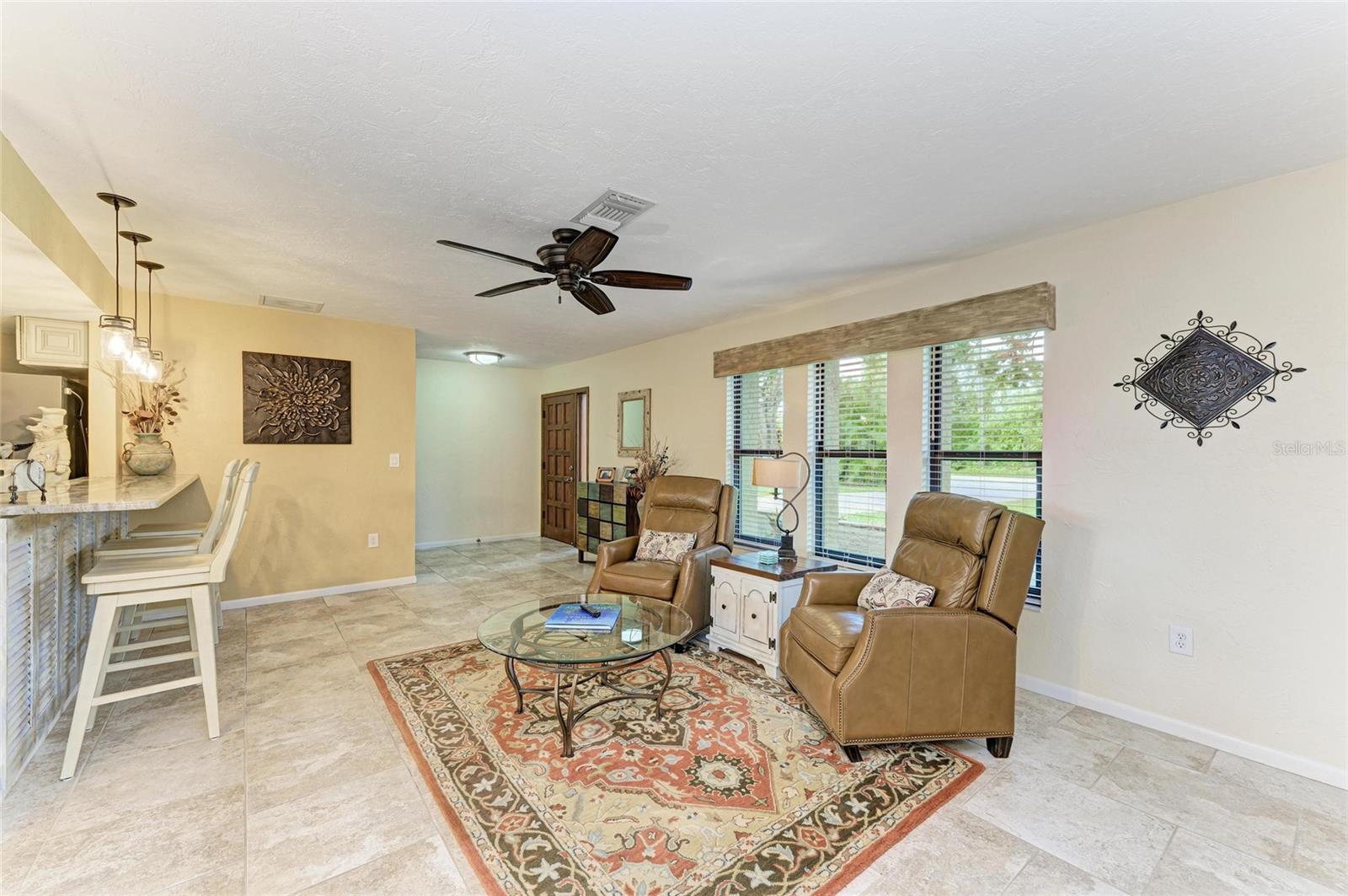 A4661878 Property Photo