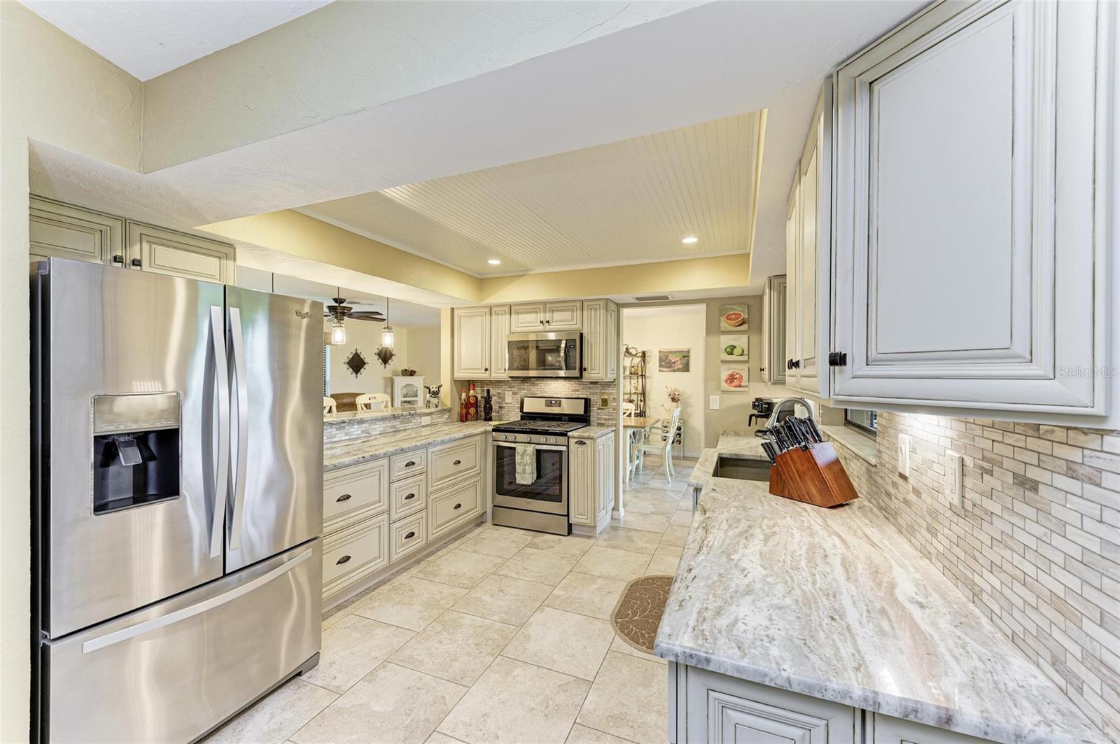 A4661878 Property Photo